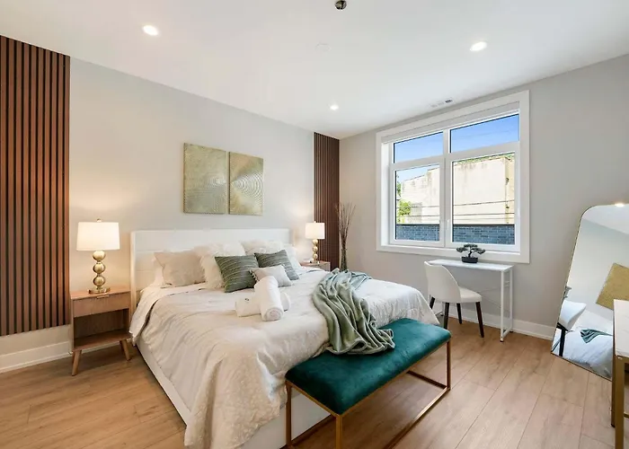 Modern 2br2ba Free Parking And Balcony Apartment